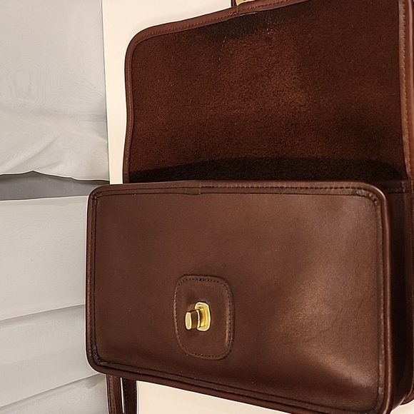 Vintage Coach Mahogany Clutch/Wristlet - Picture 14 of 16